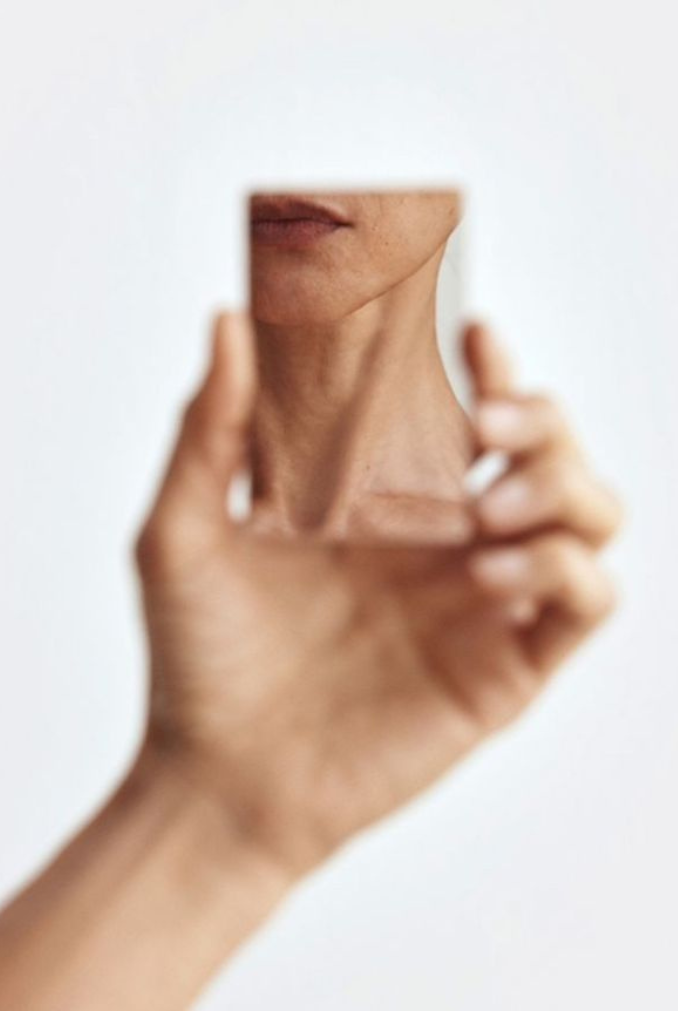 Featured In: Body+Soul, "Has 'Zoom face' made us all hate the way we look?"