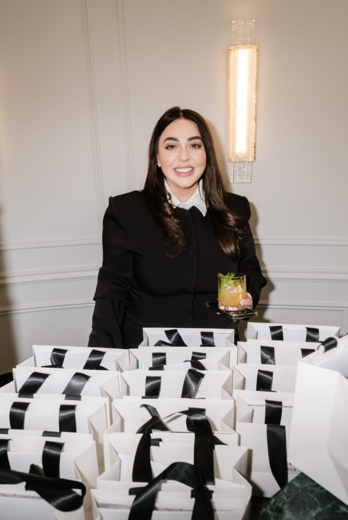Featured In: Entrepreneurs Herald, "Top 20 Women Disrupting The Beauty Industry In 2021"